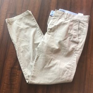Tommy Hilfiger Khaki Pants - 33x32